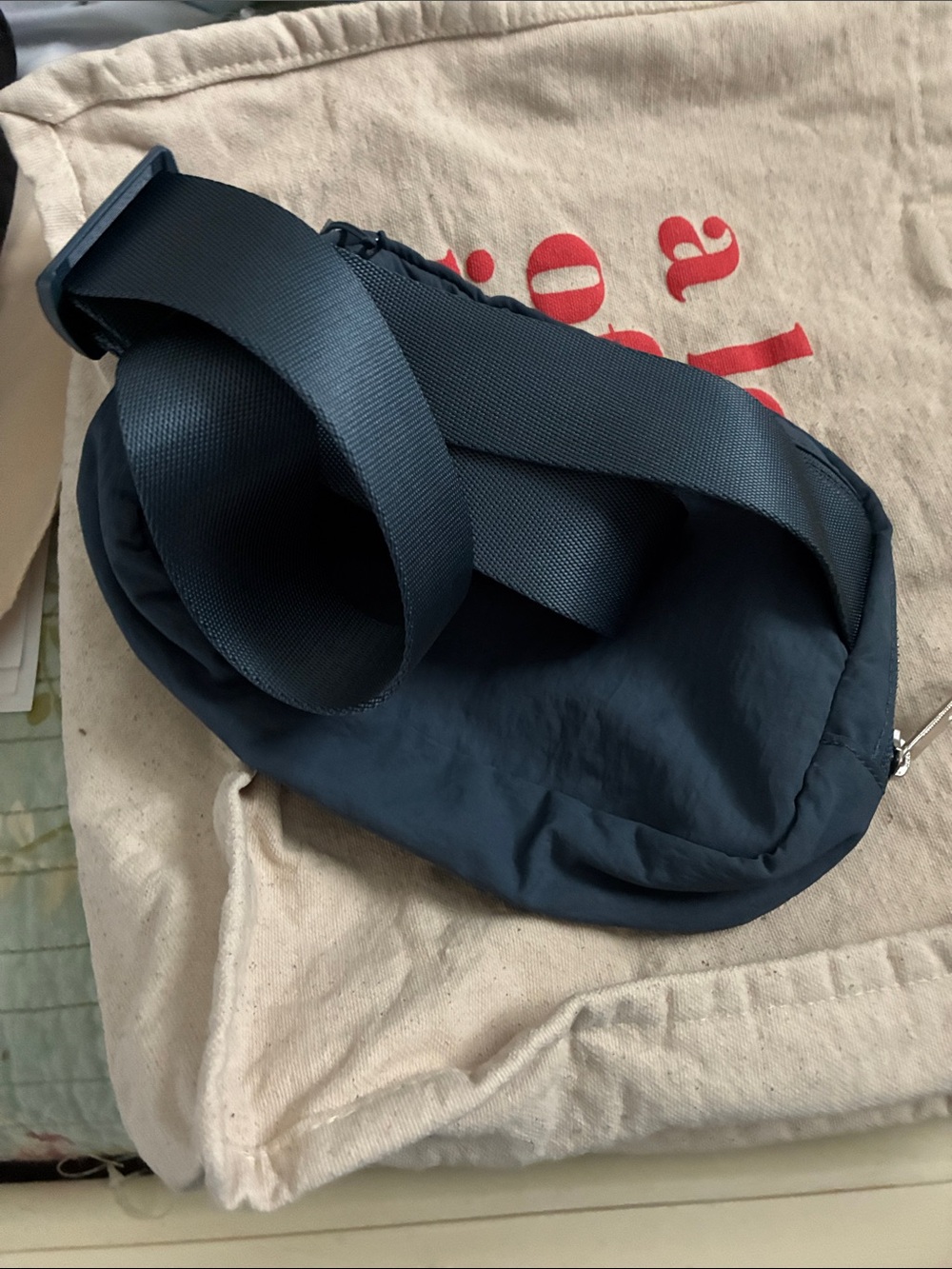 lululemon athletica Navy Blue Belt Bag - Picture 2 of 6